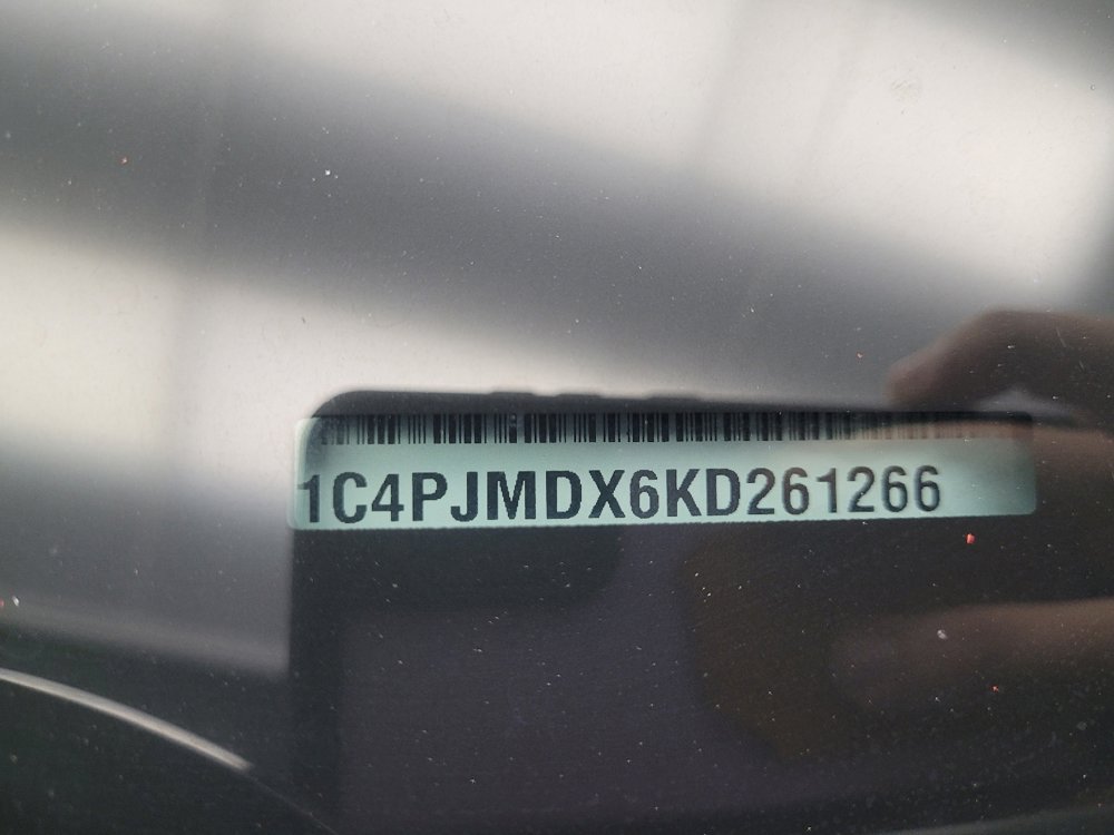 Used 2019 Jeep Cherokee Limited w/ Technology Group image 33