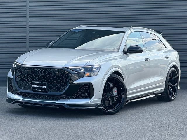 Used 2026 Audi RS Q8 performance AWD/4WD image 1