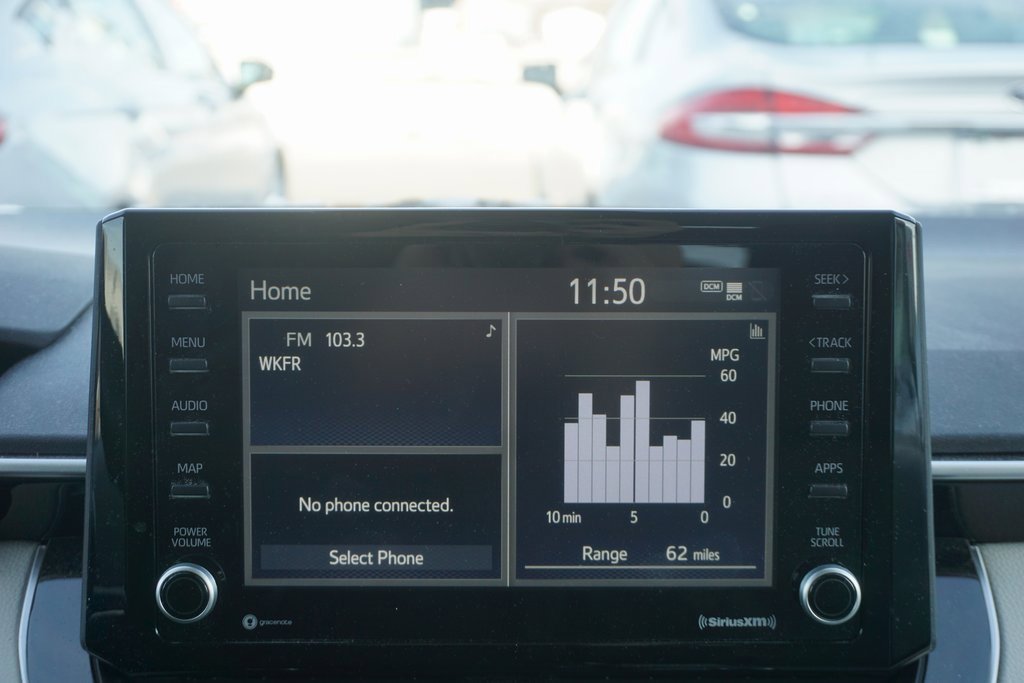 Used 2022 Toyota Corolla LE image 9