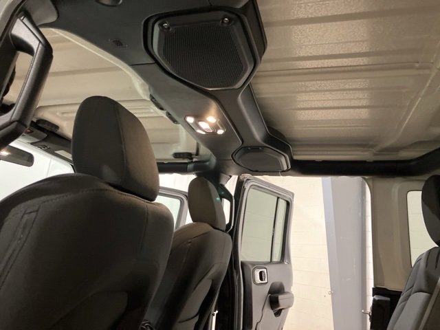 Used 2023 Jeep Wrangler Unlimited image 30