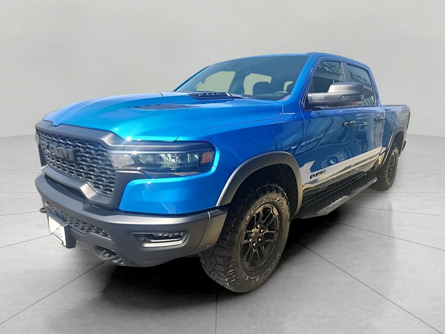 Used 2025 RAM 1500 Rebel AWD/4WD image 3