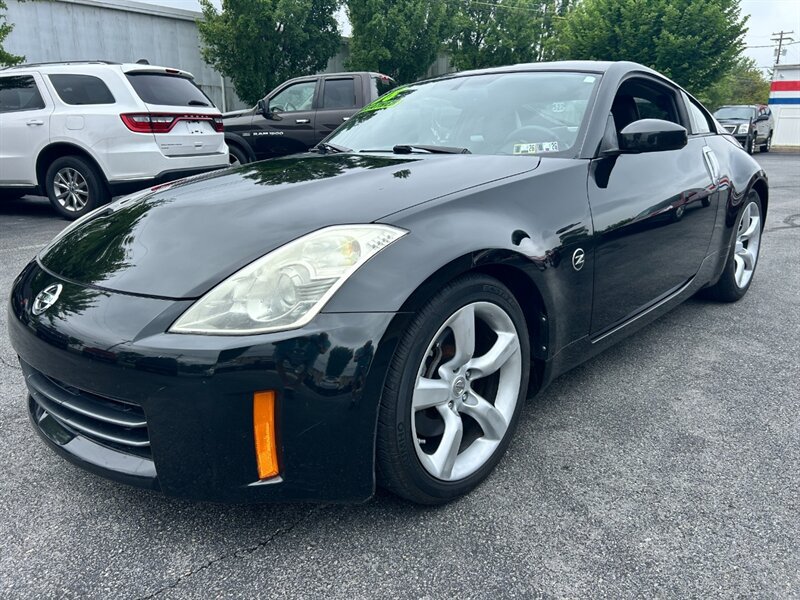 Used 2008 Nissan 350Z Touring RWD image 7