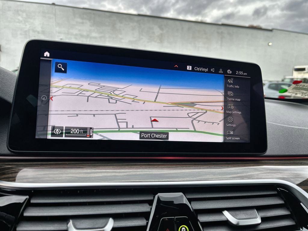 Certified 2022 BMW 530i xDrive w/ Convenience Package image 18