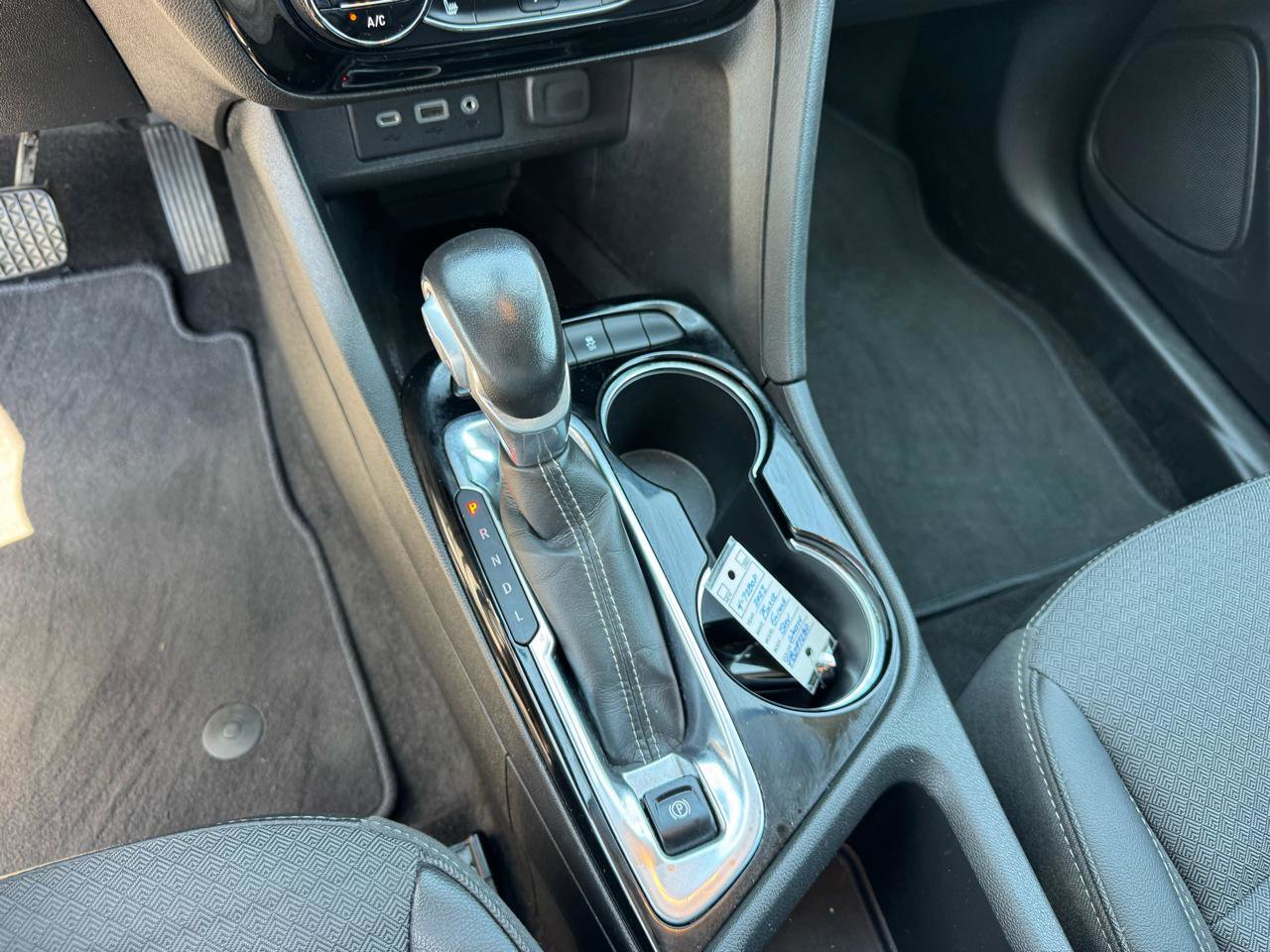 Used 2023 Buick Encore GX Select image 24