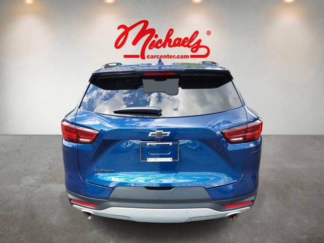 Used 2023 Chevrolet Blazer LT w/ Midnight/Sport Edition FWD image 6