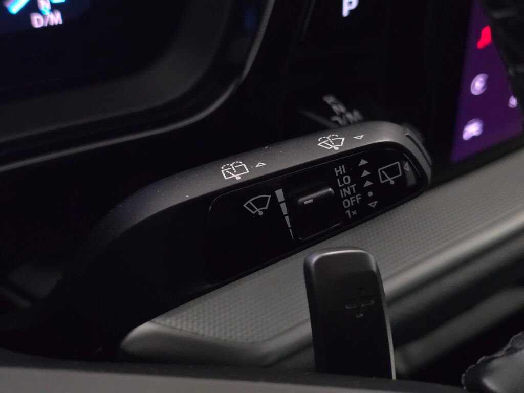 Used 2024 Porsche Cayenne image 42