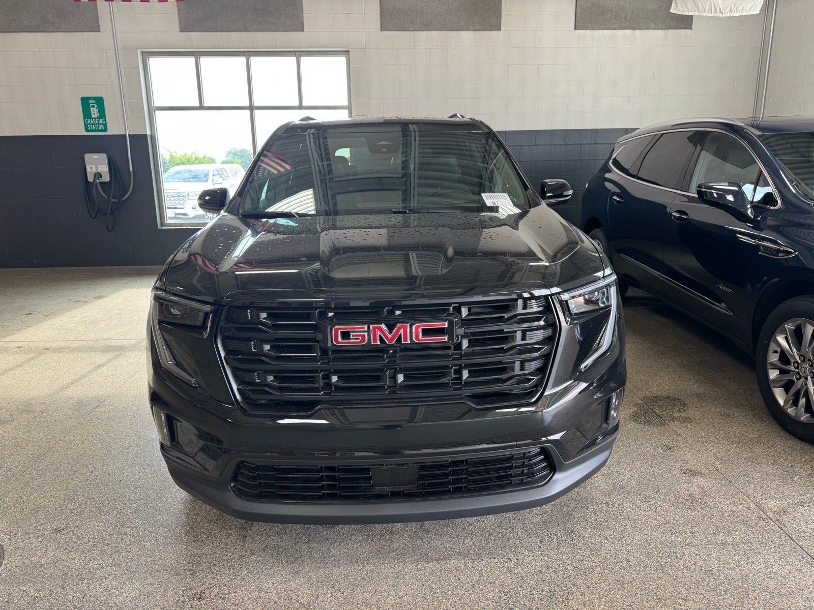 New 2027 GMC Acadia Elevation w/ Black Edition AWD/4WD image 2