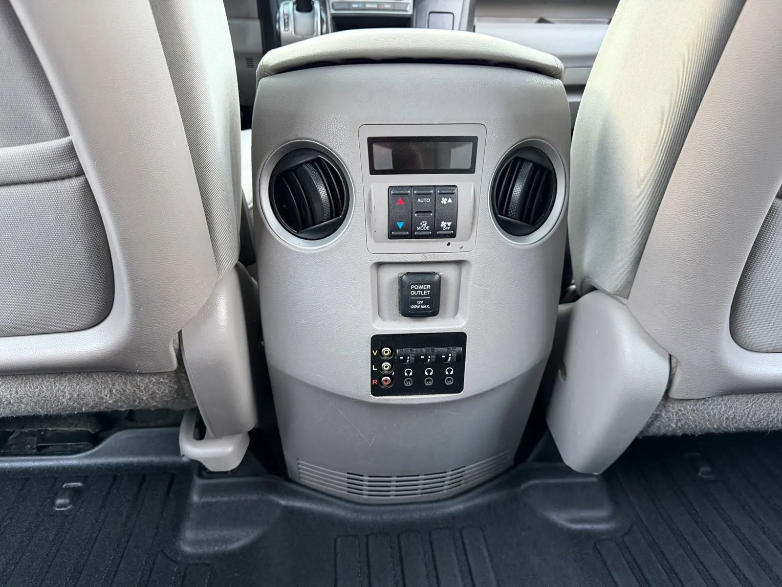 Used 2015 Honda Pilot SE image 22