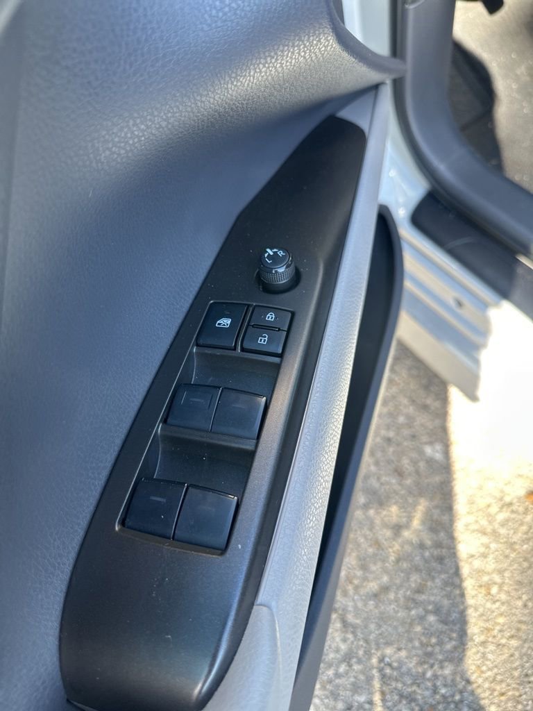 Used 2023 Toyota Camry LE image 12