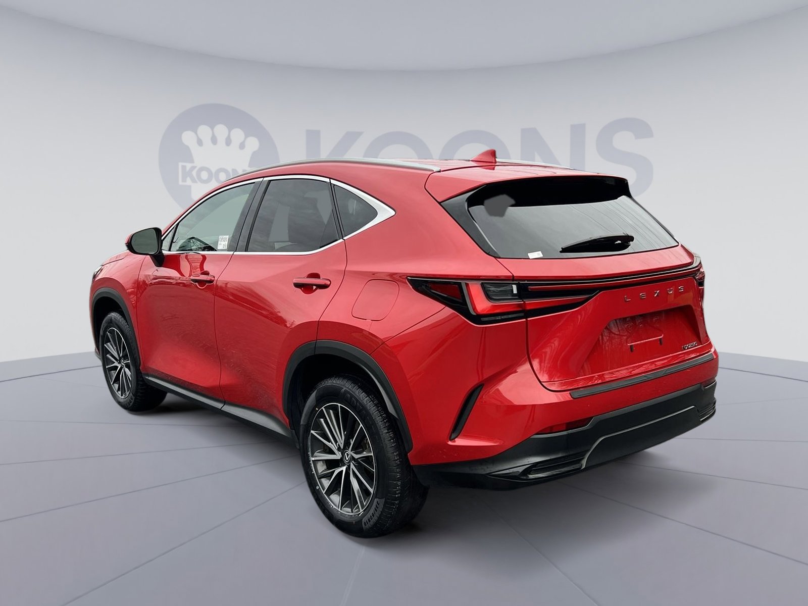 Used 2024 Lexus NX 250 FWD image 4