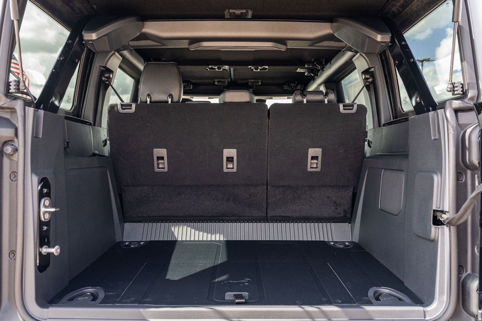 New 2026 Ford Bronco Badlands AWD/4WD image 11