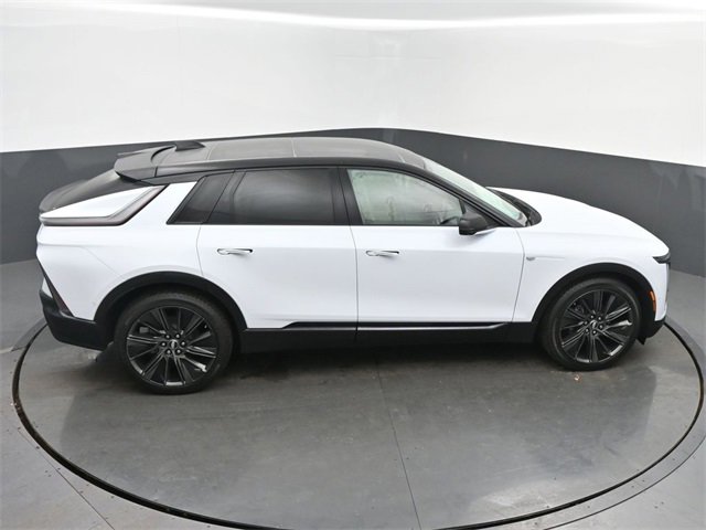 New 2026 Cadillac Lyriq Signature Sport image 43