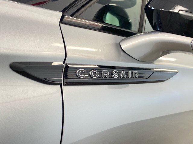 Used 2023 Lincoln Corsair AWD w/ Equipment Group 101A image 13
