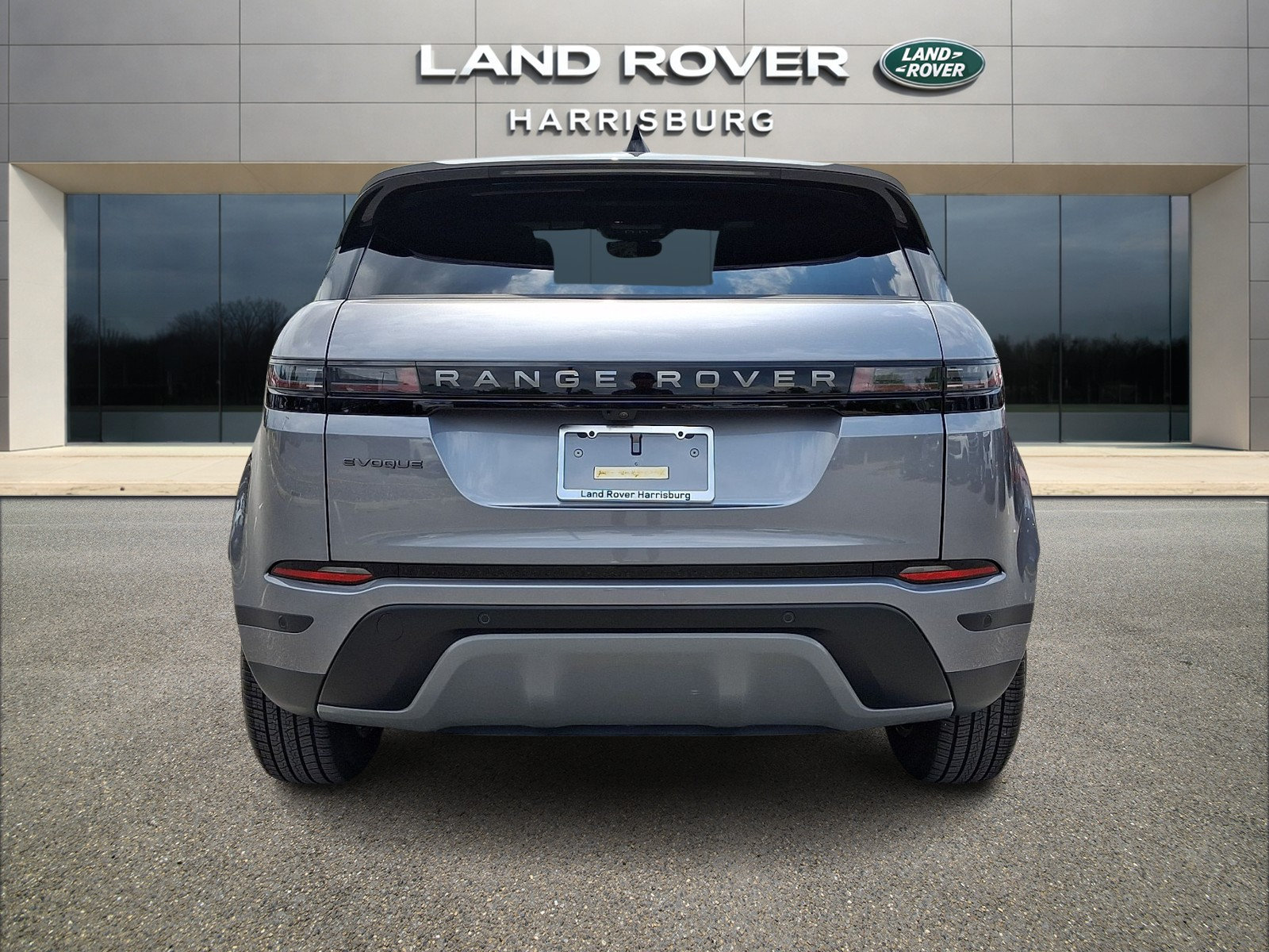 Used 2026 Land Rover Range Rover Evoque S AWD/4WD image 4