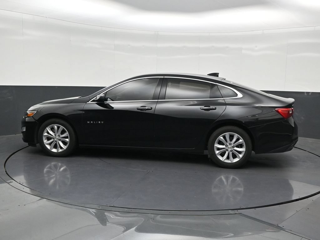 Used 2024 Chevrolet Malibu LT FWD image 2