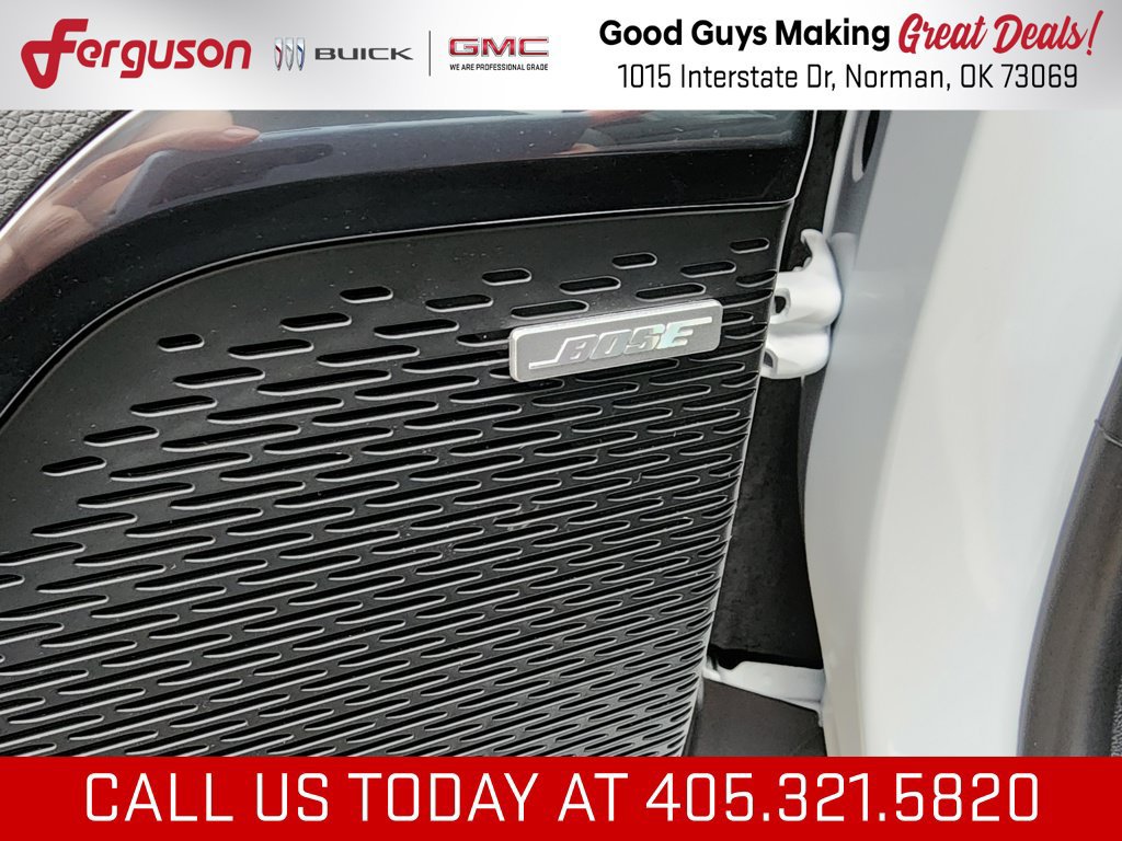 New 2026 GMC Acadia AT4 w/ Super Cruise Package AWD/4WD image 15