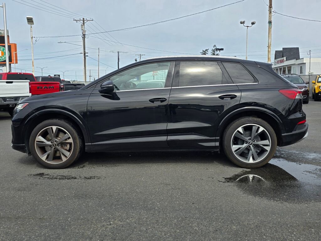 Used 2022 Audi Q4 e-tron Prestige image 9