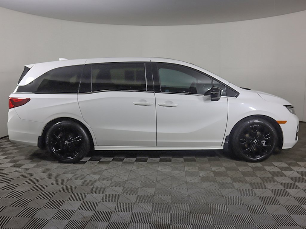 Used 2025 Honda Odyssey Sport-L image 13