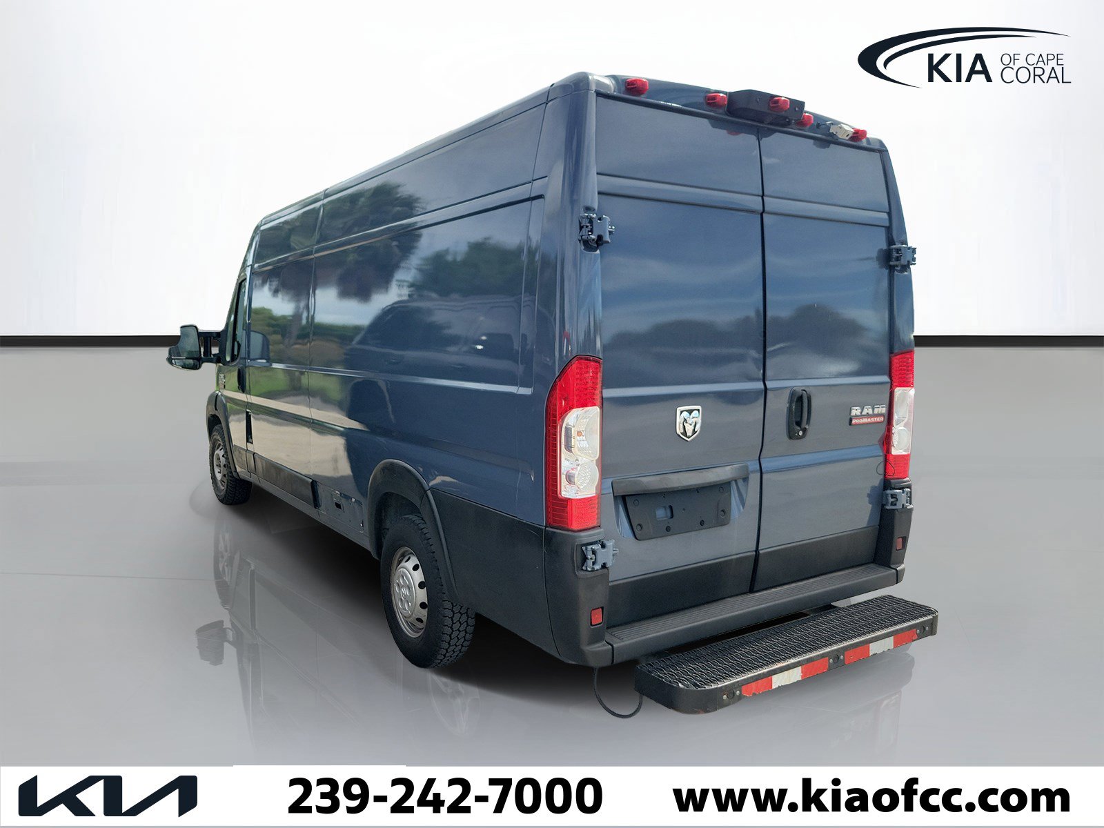 Used 2020 RAM ProMaster 3500 FWD image 4