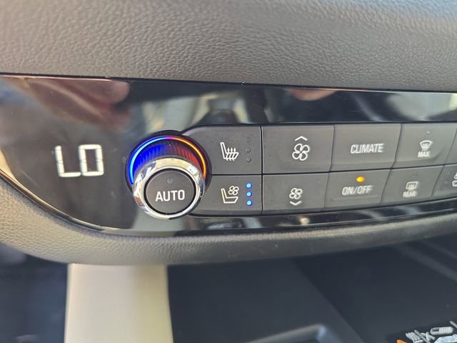 Certified 2023 Buick Enclave Avenir FWD image 23