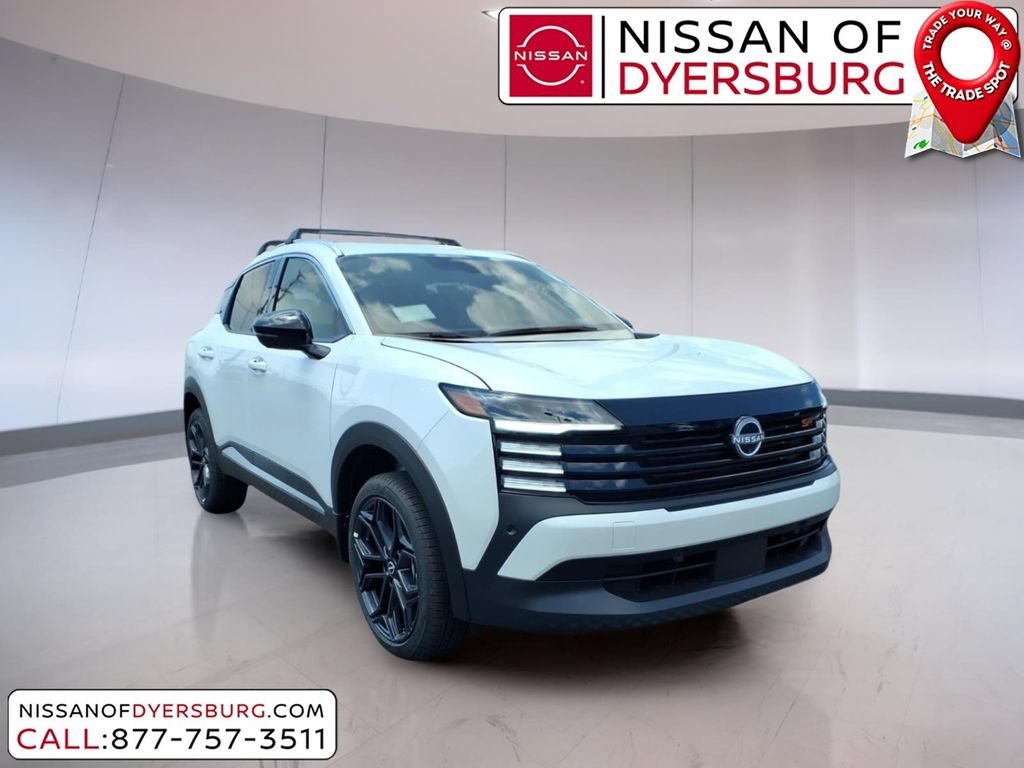 New 2026 Nissan Kicks SR w/ Cold Weather Package