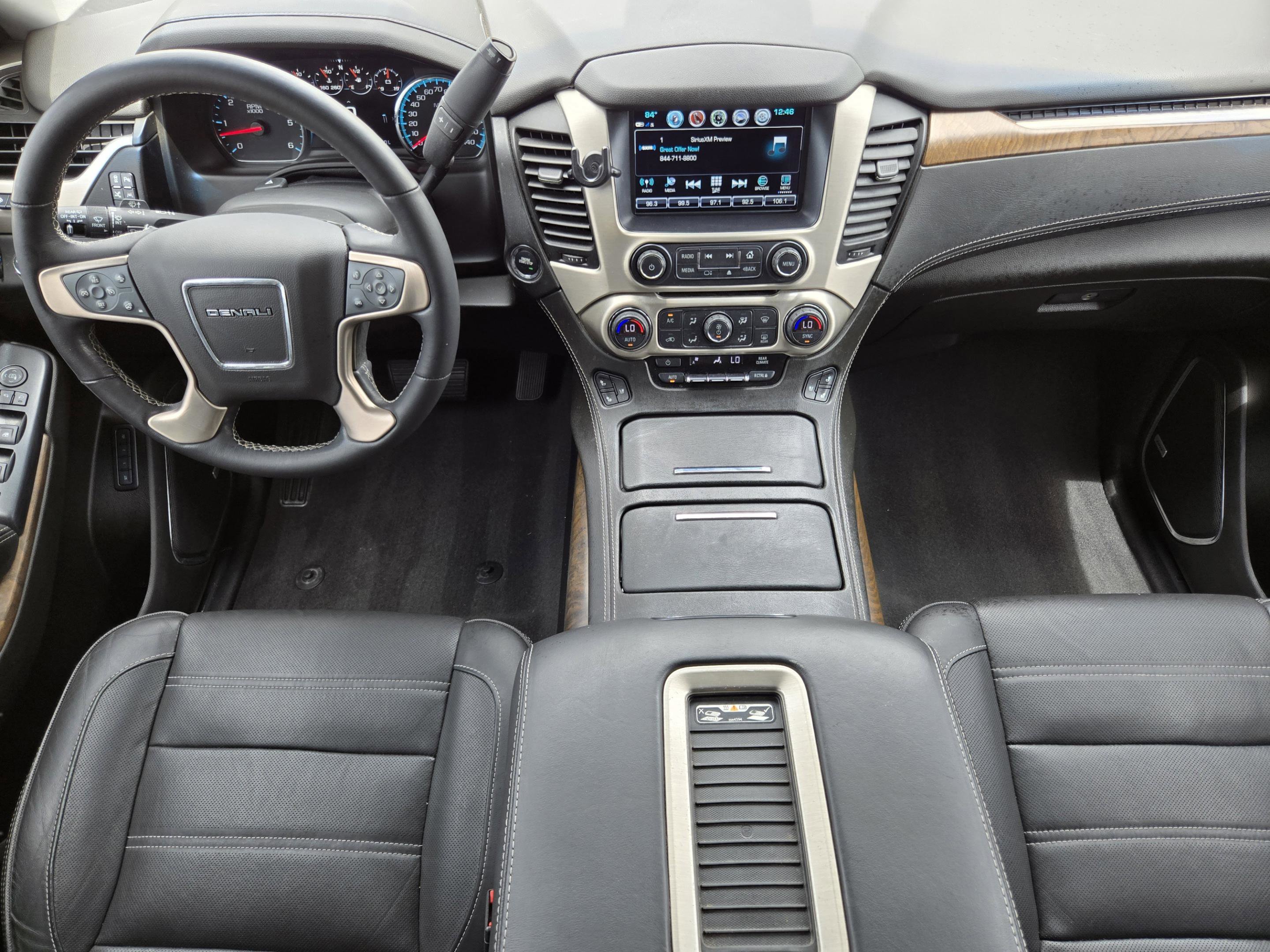 Used 2019 GMC Yukon XL Denali w/ Denali Ultimate Package AWD/4WD image 26