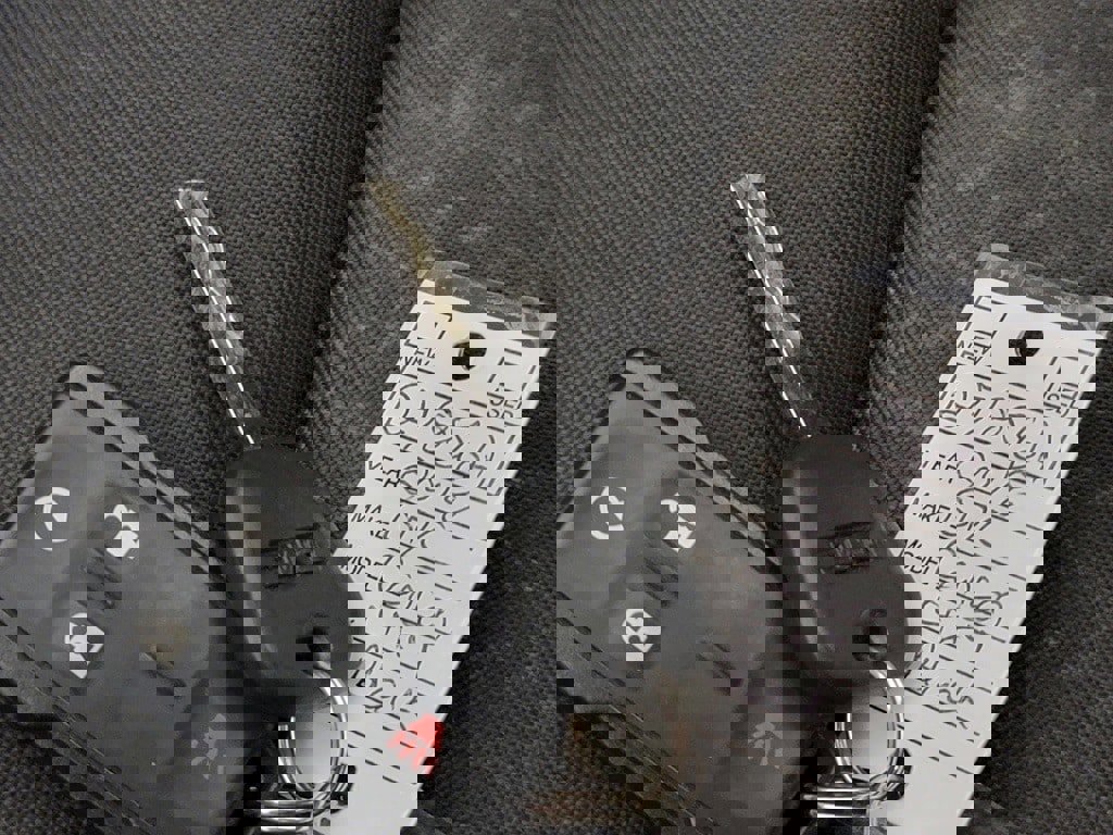 Used 2018 GMC Canyon SLE w/ SLE Convenience Package image 30