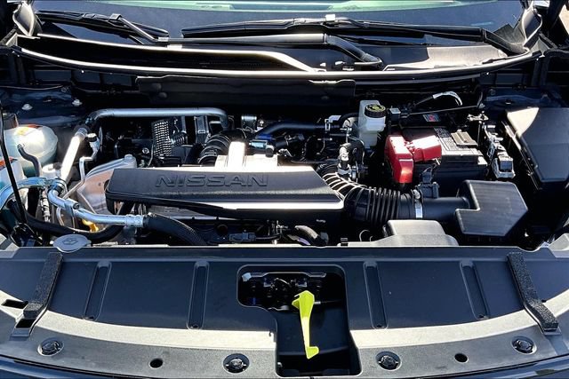 New 2026 Nissan Rogue SV FWD image 10