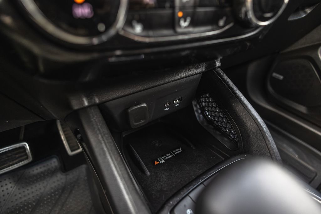 Used 2025 Chevrolet TrailBlazer ACTIV w/ Convenience Package image 16