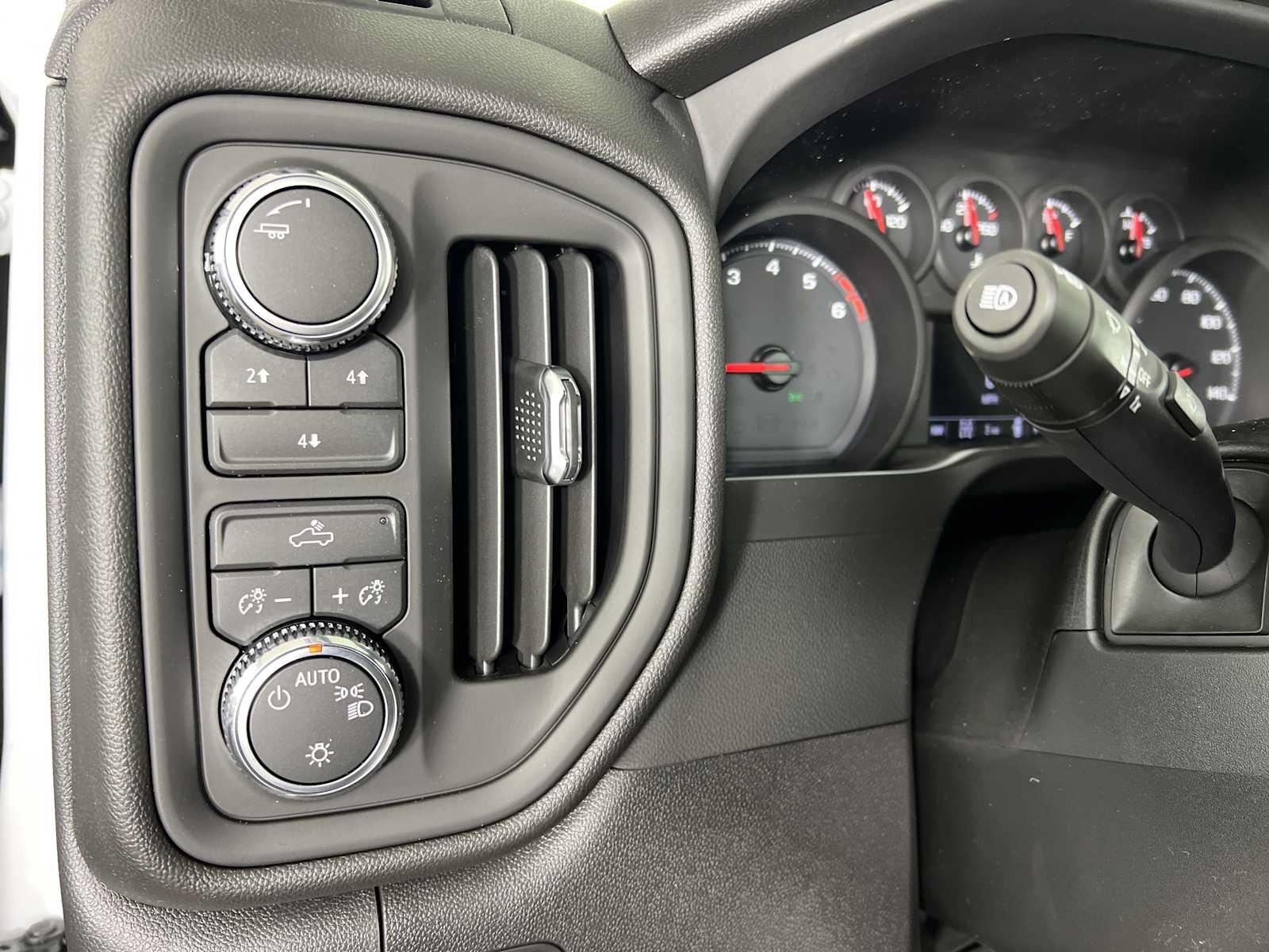 New 2026 GMC Sierra 2500 Pro w/ Convenience Package AWD/4WD image 36