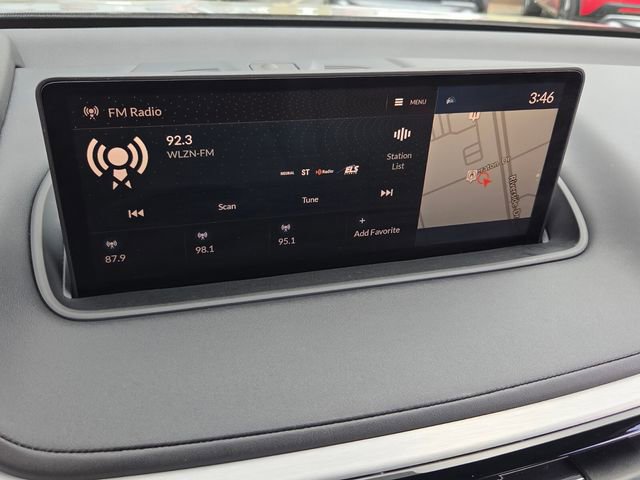 Certified 2023 Acura MDX FWD w/ Technology Package image 19