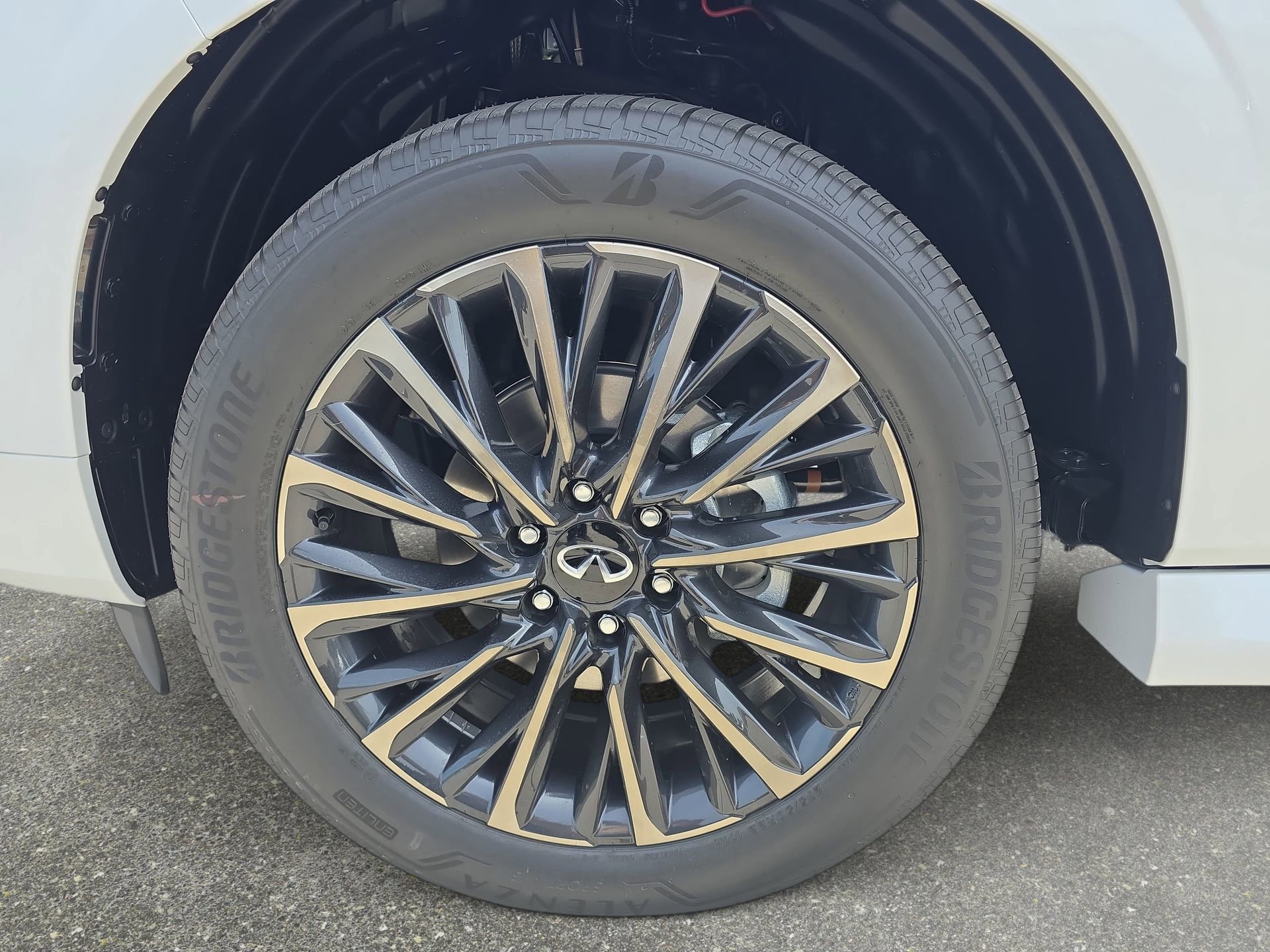 New 2026 INFINITI QX80 Autograph AWD/4WD image 31