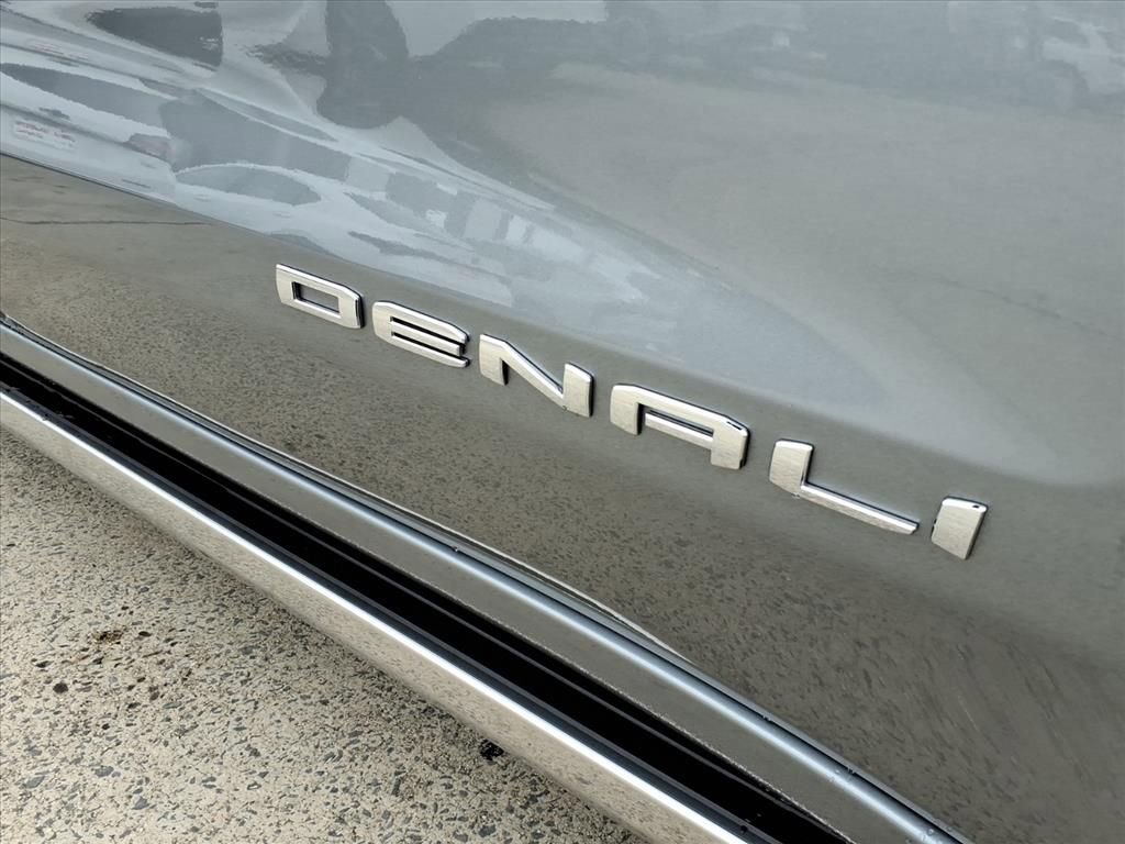 Used 2024 GMC Sierra 1500 Denali image 11