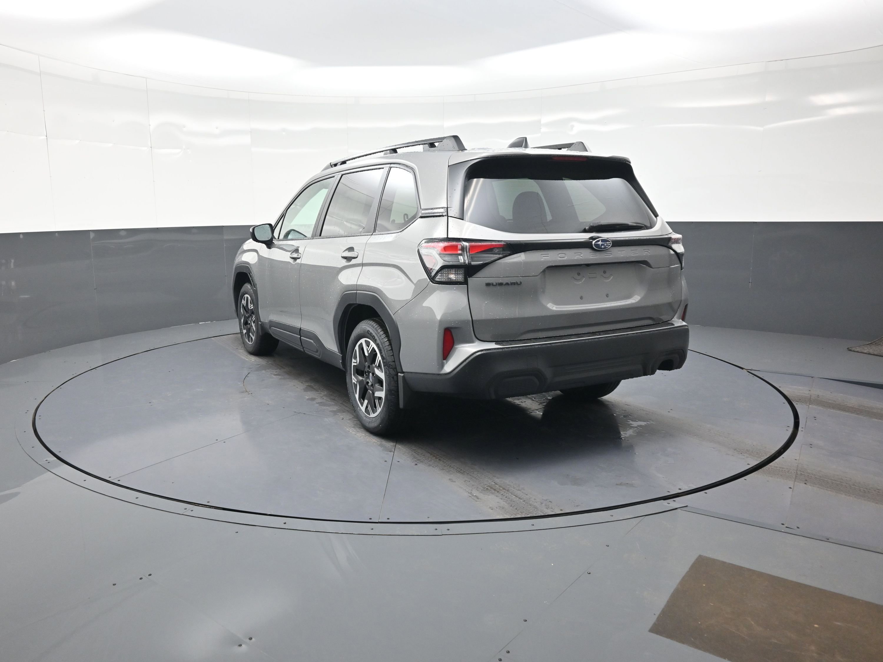 New 2026 Subaru Forester Premium AWD/4WD image 5