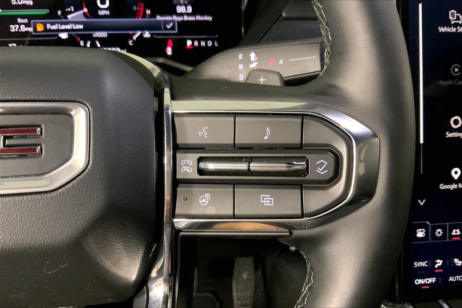 Used 2025 GMC Acadia Elevation FWD image 19