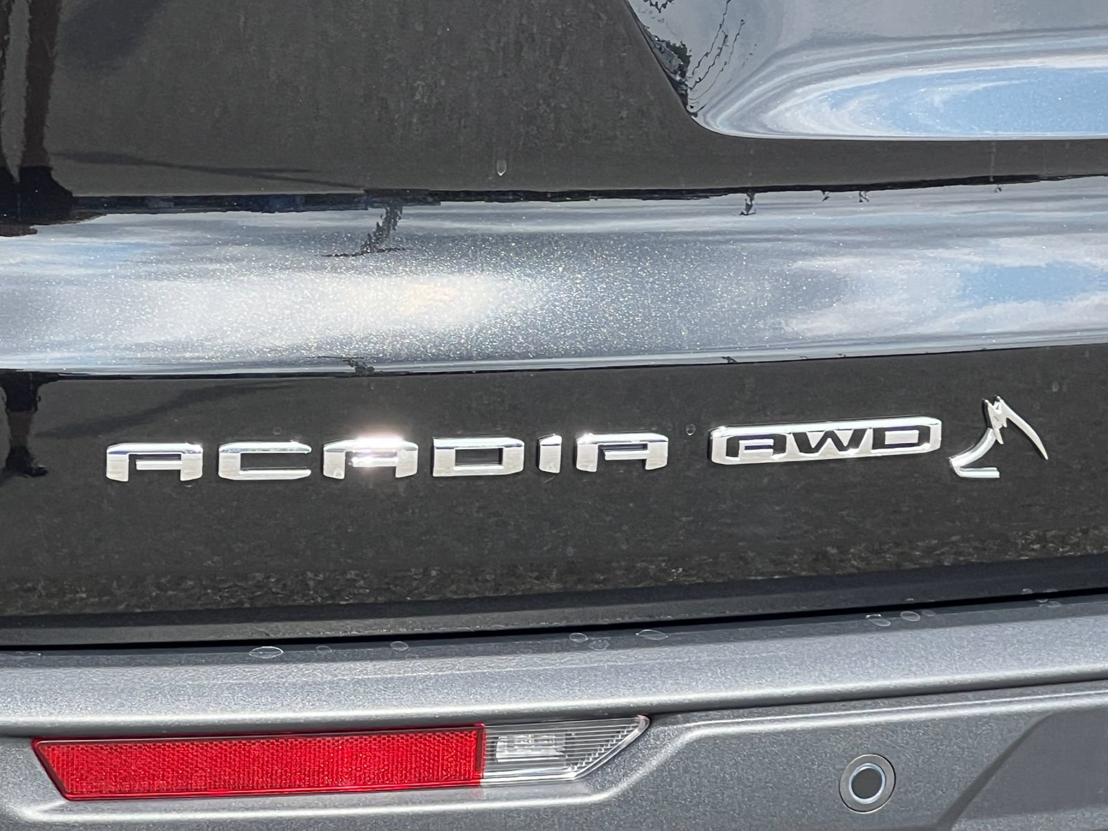 New 2027 GMC Acadia Elevation AWD/4WD image 2