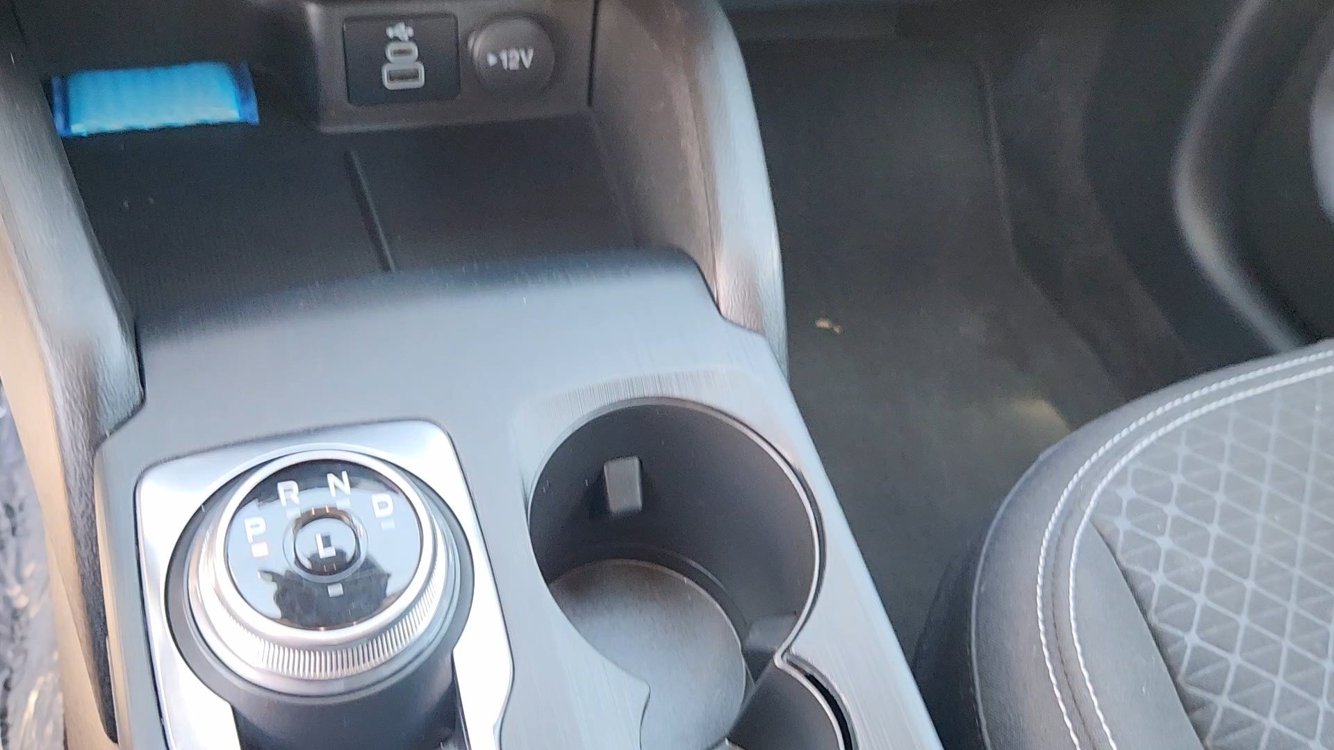 Certified 2024 Ford Escape Active AWD/4WD image 38