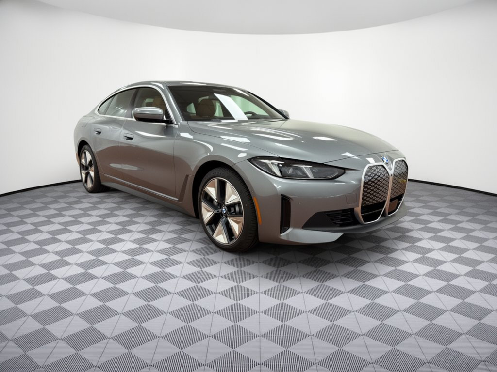 Used 2026 BMW i4 xDrive40i w/ Premium Package AWD/4WD image 7