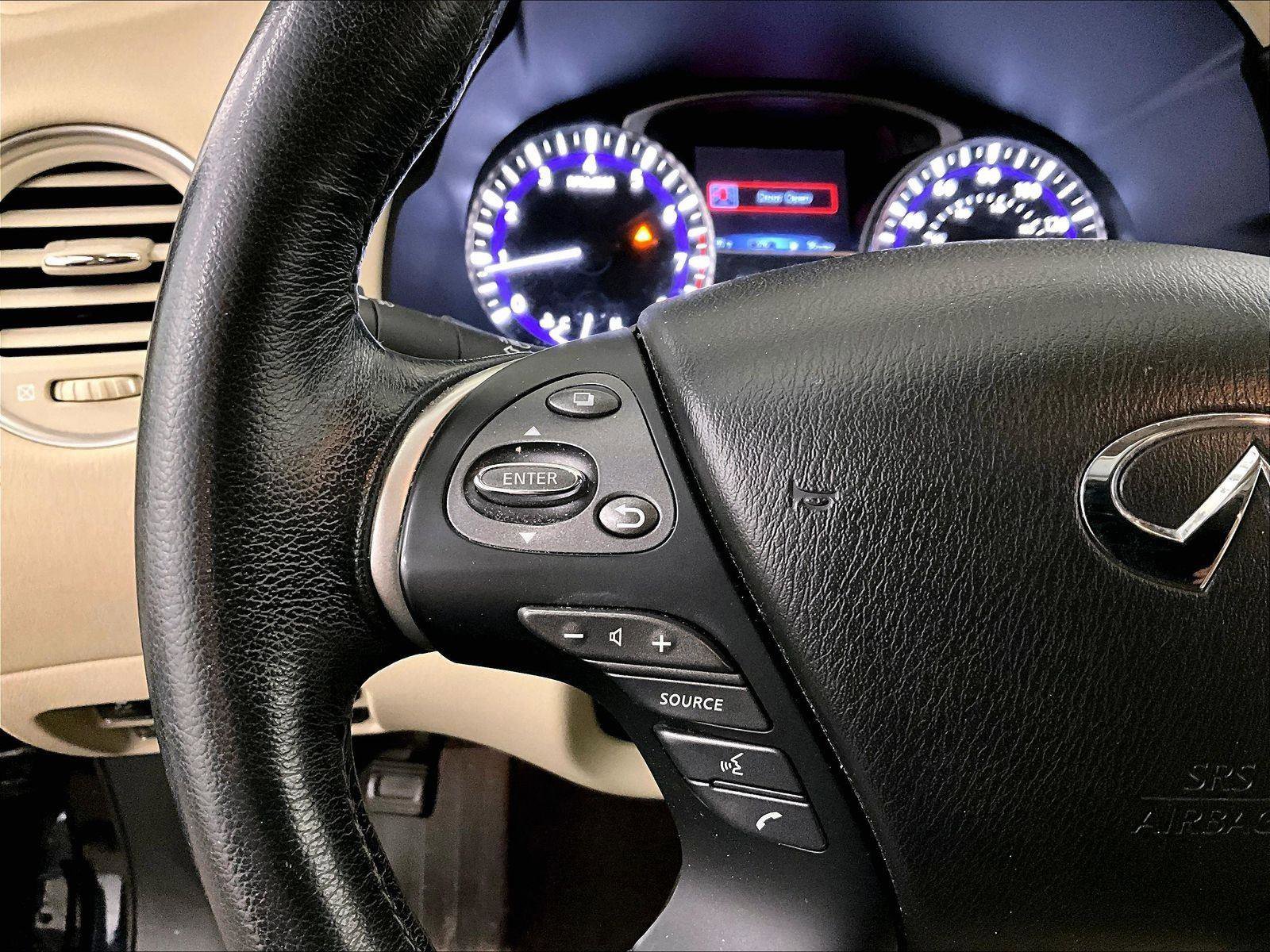 Used 2017 INFINITI QX60 Luxe w/ Deluxe Technology Package AWD/4WD image 18