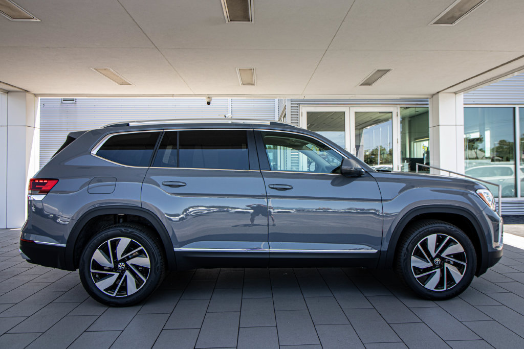 New 2026 Volkswagen Atlas SEL AWD/4WD image 3