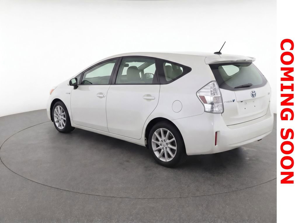 Used 2014 Toyota Prius V Five FWD image 4