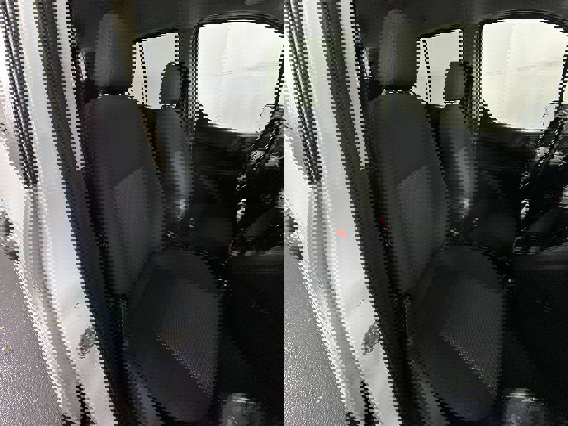 Used 2016 Ford Transit Connect XL image 28