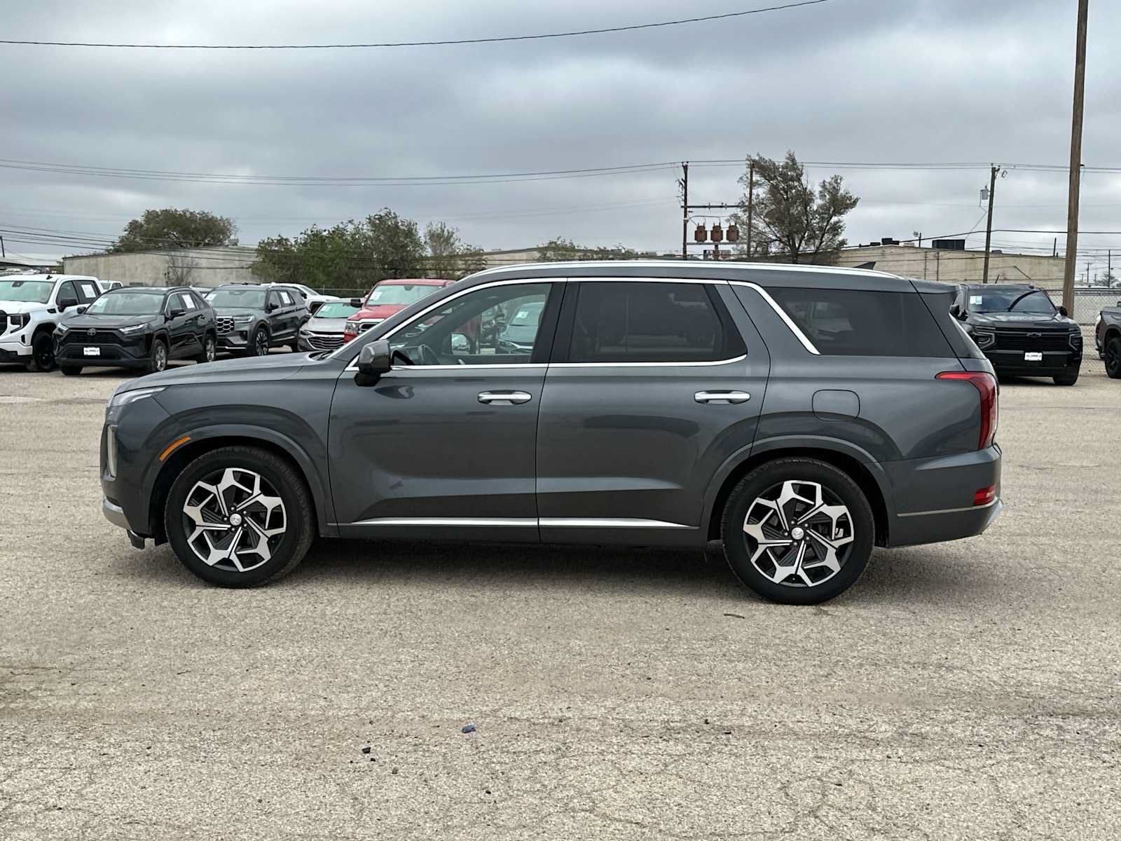 Used 2022 Hyundai Palisade Calligraphy w/ Cargo Package FWD image 11