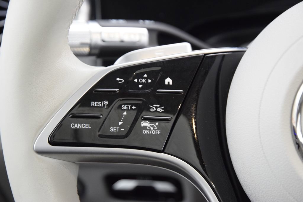 Used 2023 Mercedes-Benz EQS 580 4MATIC SUV image 24