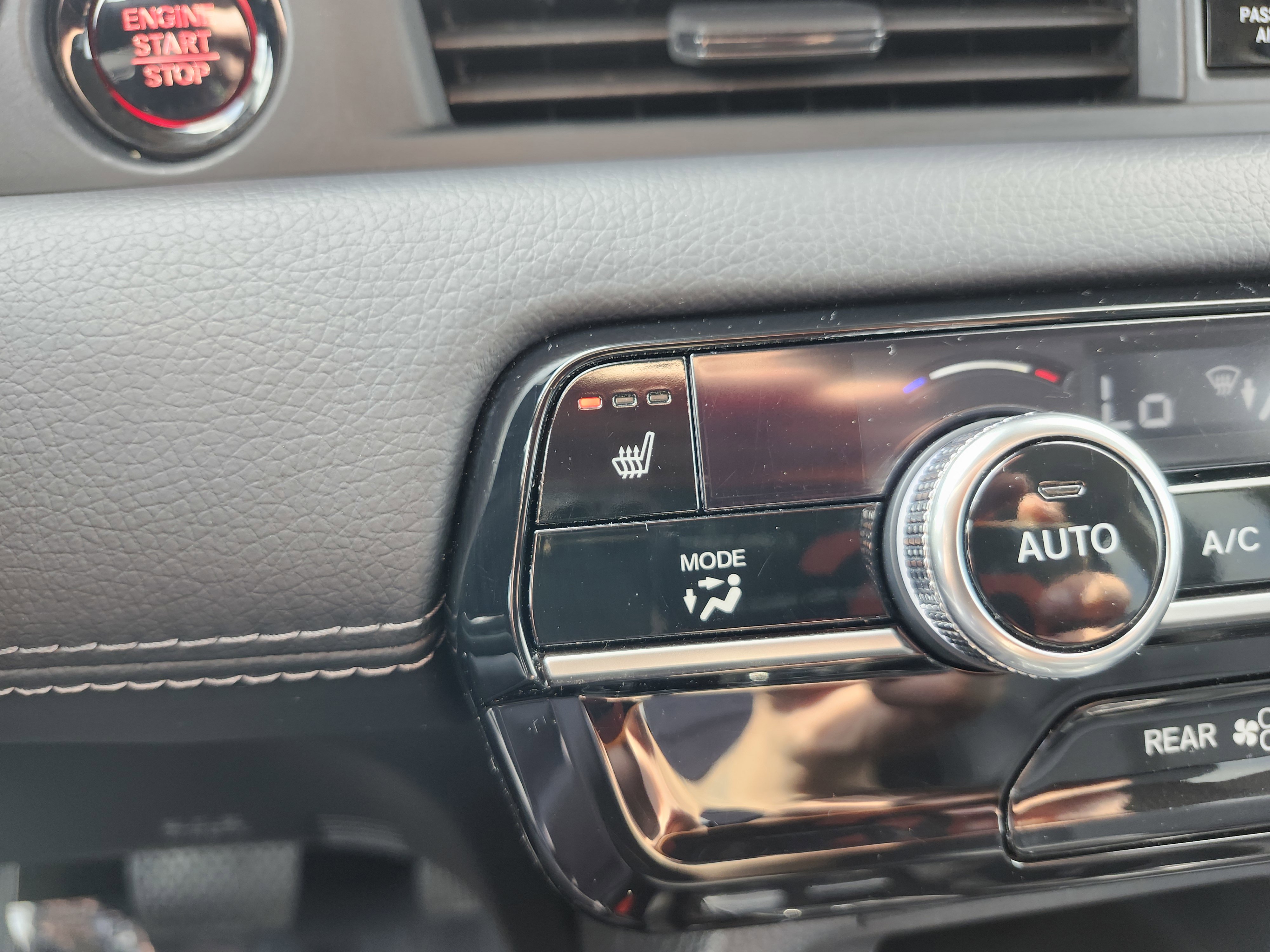 Used 2023 Honda Pilot EX-L image 7