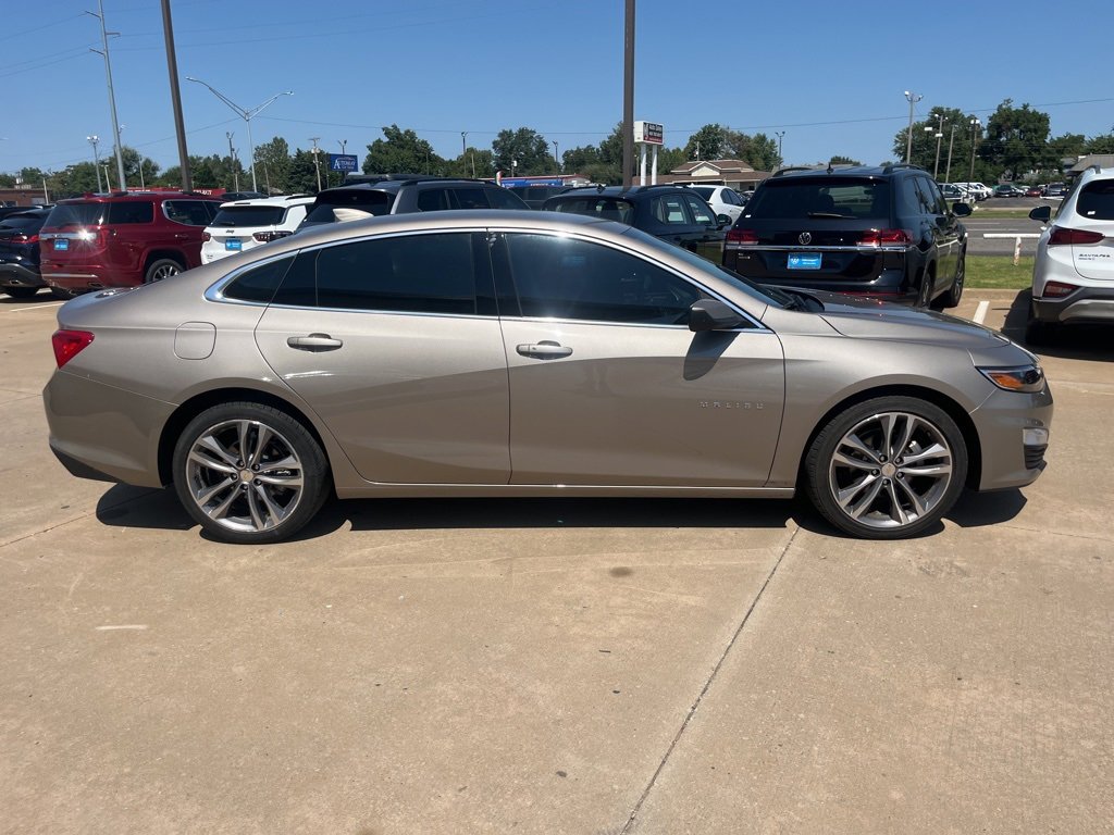 Used 2023 Chevrolet Malibu LT image 4