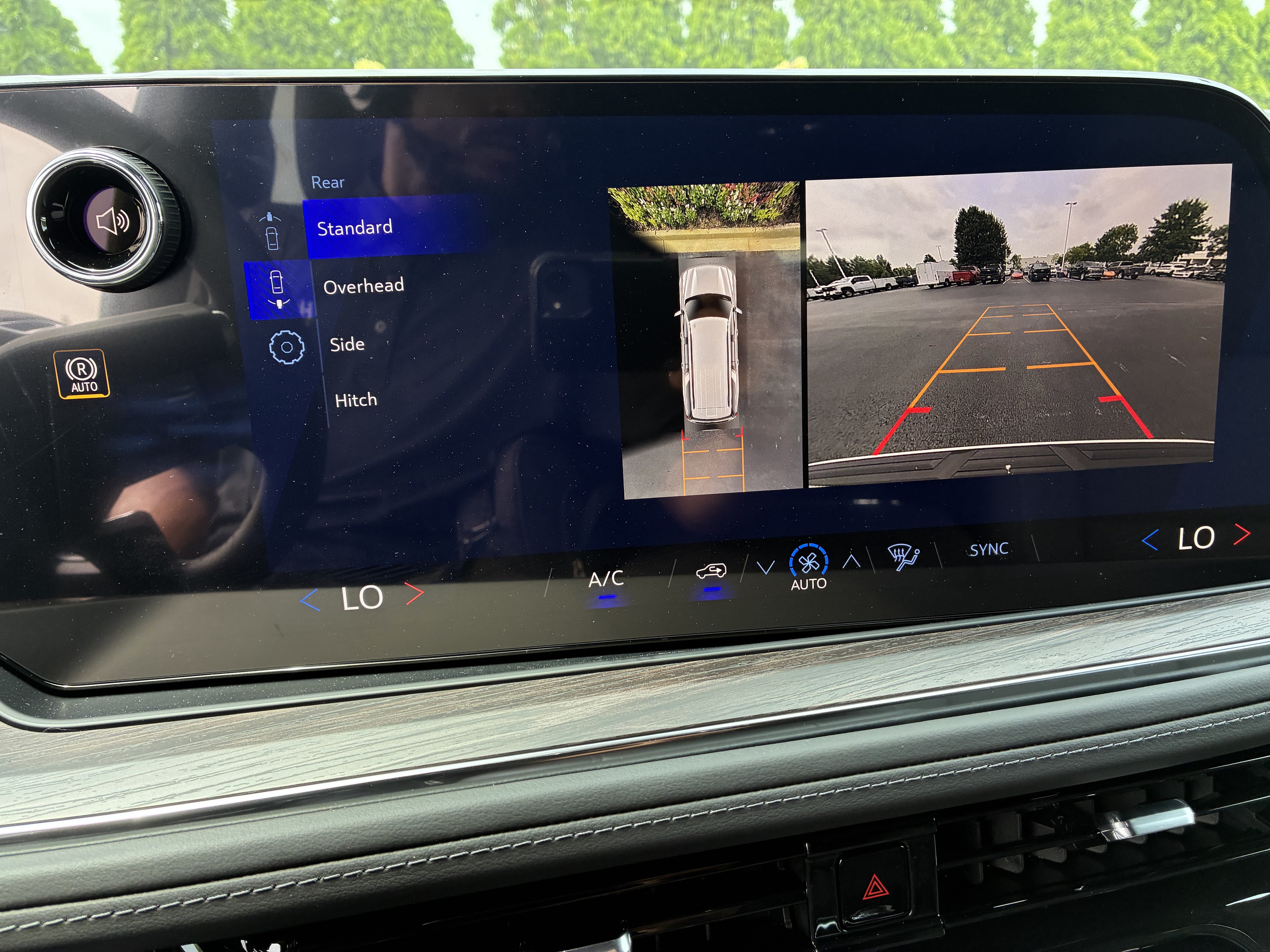New 2026 Chevrolet Suburban LS w/ Max Trailering Package RWD image 33