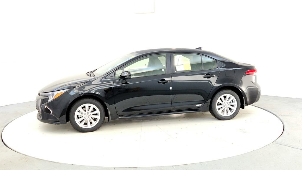 New 2026 Toyota Corolla LE AWD/4WD image 3