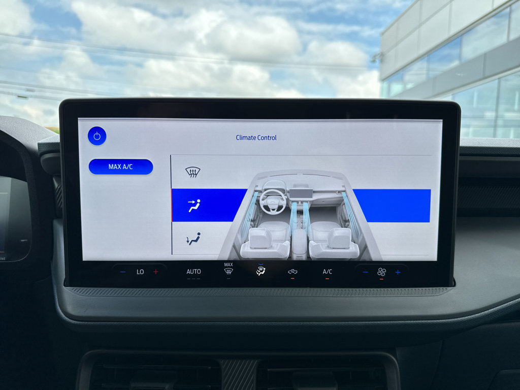 New 2025 Ford Maverick XLT w/ Black Appearance Package image 8