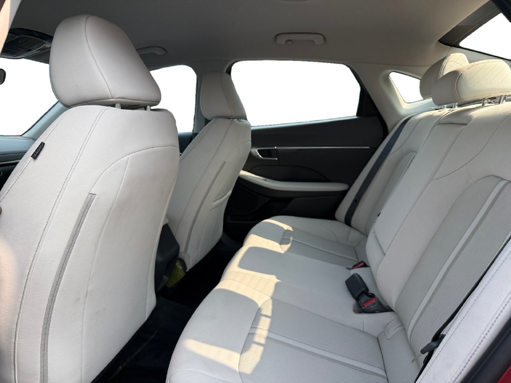Used 2023 Hyundai Sonata SEL FWD image 13